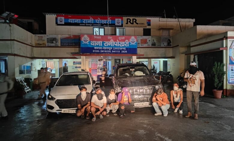 पुलिस ने 9 आरोपियों को किया गिरफ्तार