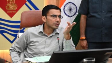 फर्जीवाड़े पर प्रशासन का बड़ा एक्शन