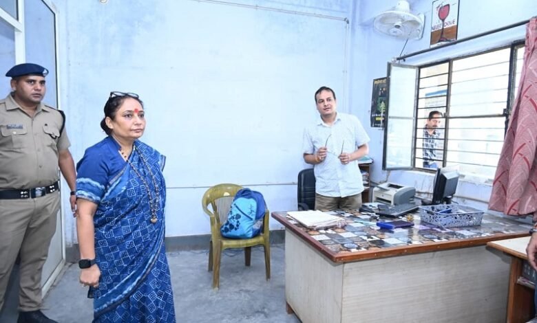 अफसरों की लापरवाही से जनता को न हो समस्या