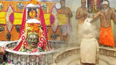 Why do women wear veils during Mahakal's Bhasma Aarti? Know the belief behind it.