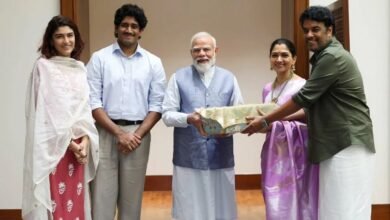 KhushbuWithPMModi